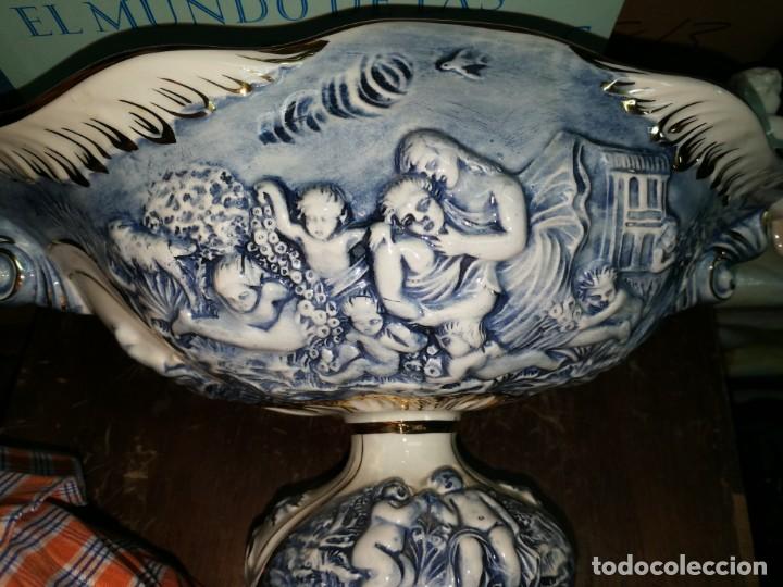 Antig&uuml;edades: CENTRO DE MESA PORCELANA CAPODIMONTE - Foto 3