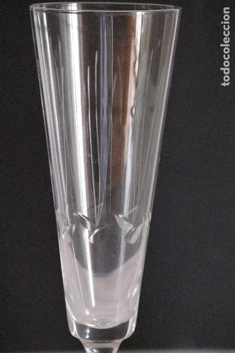 Antig&uuml;edades: 4 COPAS CAVA CRISTAL. TALLADAS A MANO - Foto 3