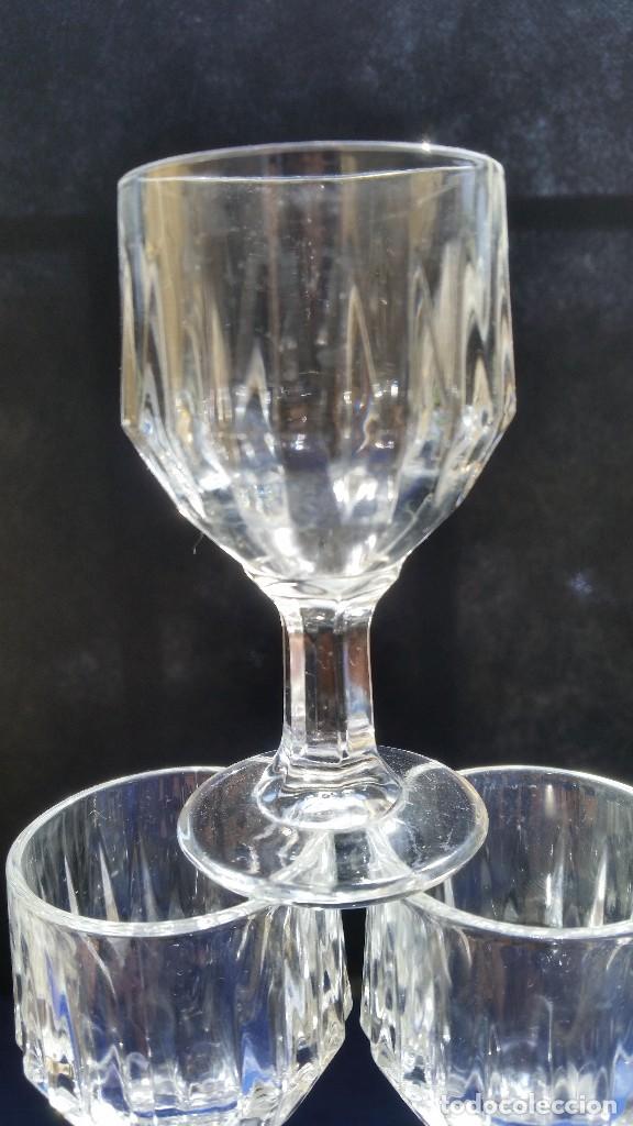 Antig&uuml;edades: Copas de cristal de co&ntilde;ac, 6 piezas - Foto 2