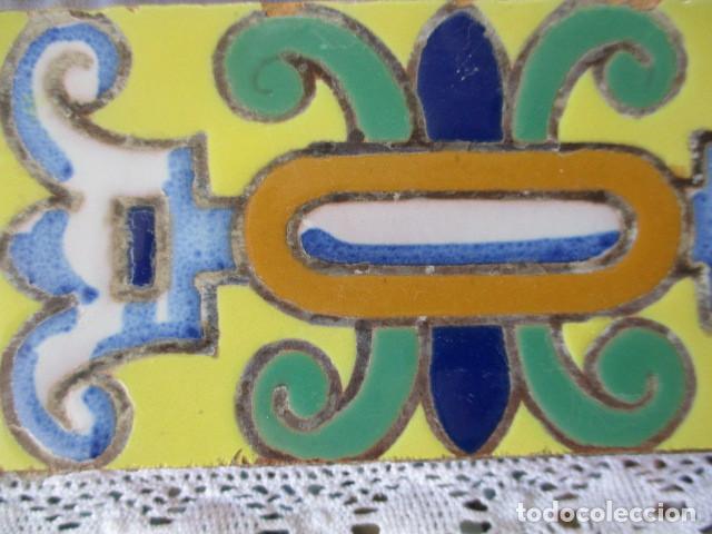 Antig&uuml;edades: Azulejos cenefas Ramos Rejano - Foto 2