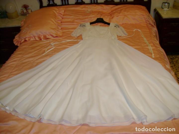 Antig&uuml;edades: vestido de novia - Foto 2