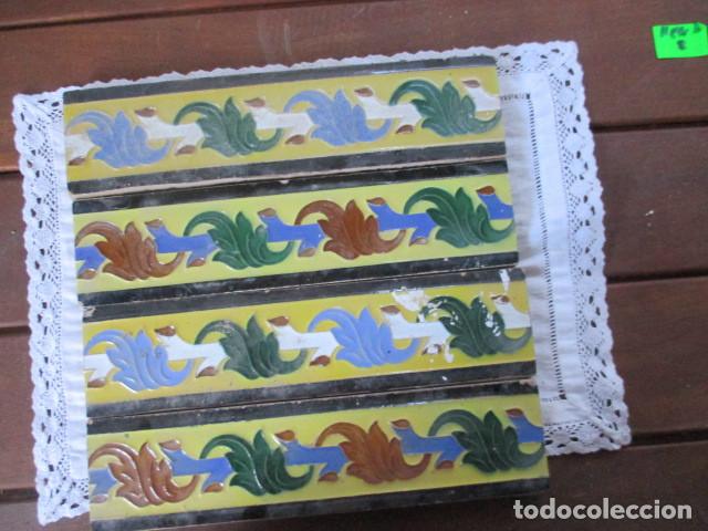 Antig&uuml;edades: Azulejos cenefas (Triana) - Foto 1
