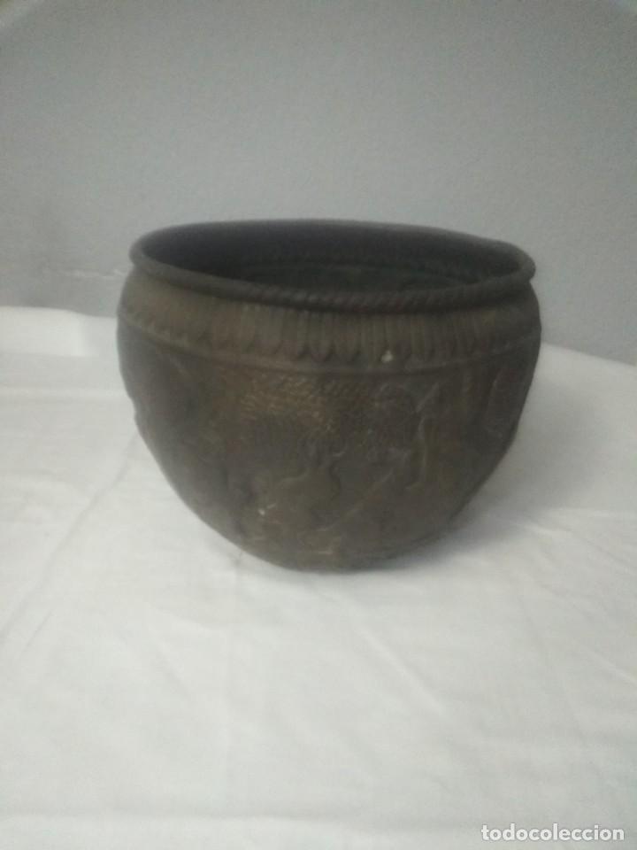 Antig&uuml;edades: Jardinera antigua - Foto 1
