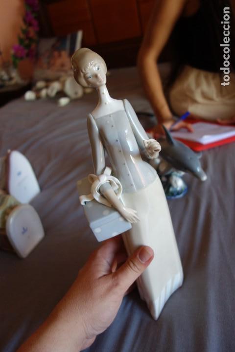 Antig&uuml;edades: Se&ntilde;orita de compras de LLADR&Oacute; . En perfecto estado - Foto 1