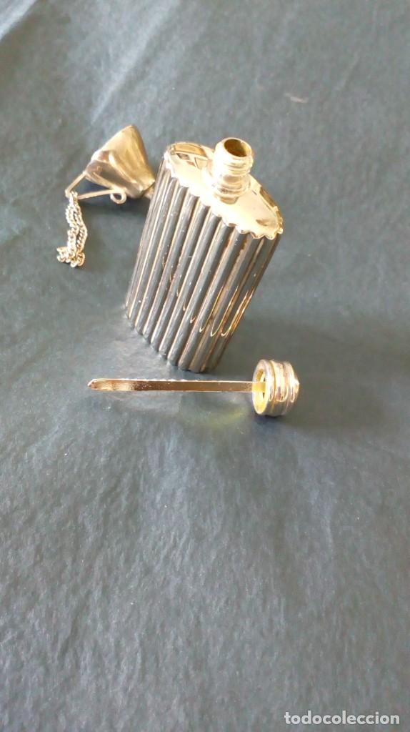 Antig&uuml;edades: Perfumero plateado con embudo - Foto 3