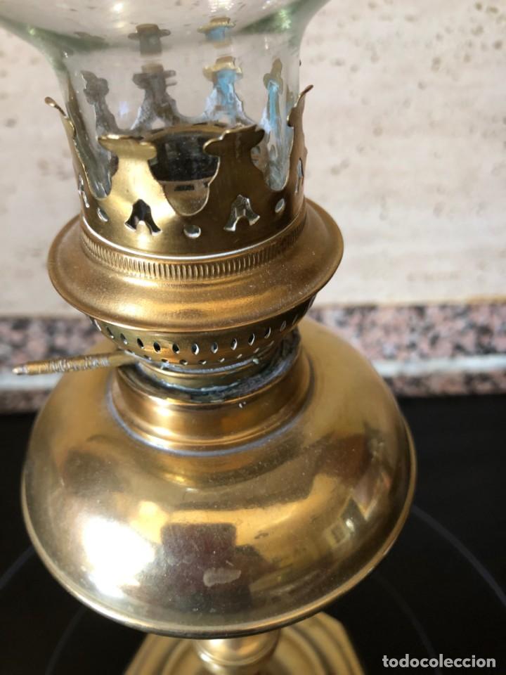 Antig&uuml;edades: Antiguo quinqu&eacute; de metal - Foto 3