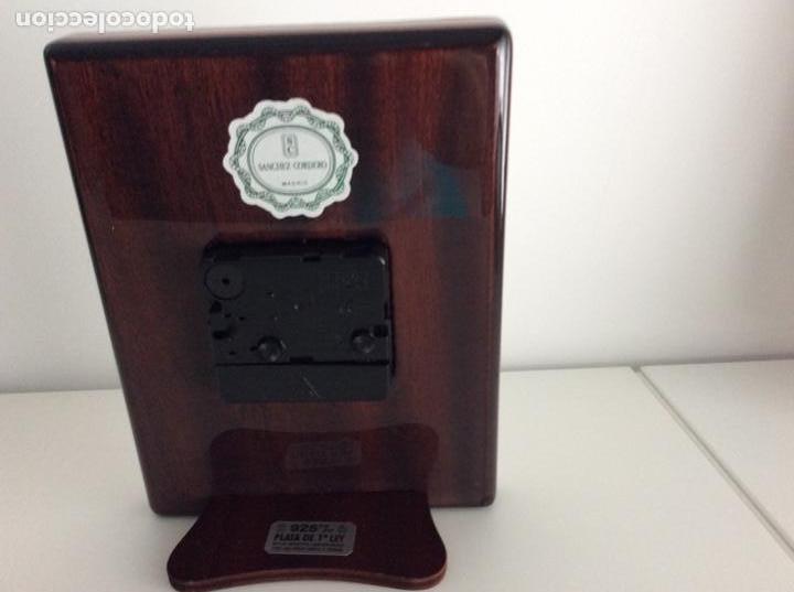Antig&uuml;edades: Reloj de plata de ley de sobremesa. Sin usar. Impecable - Foto 3