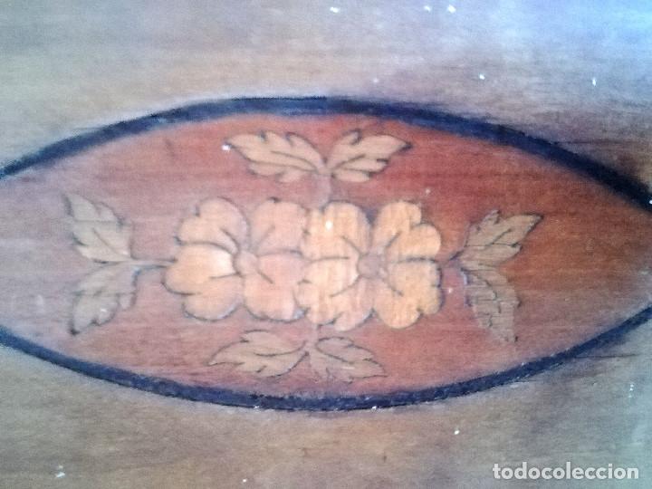 Antig&uuml;edades: CAMA CL&Aacute;SICA CON MARQUETERIA - Foto 4