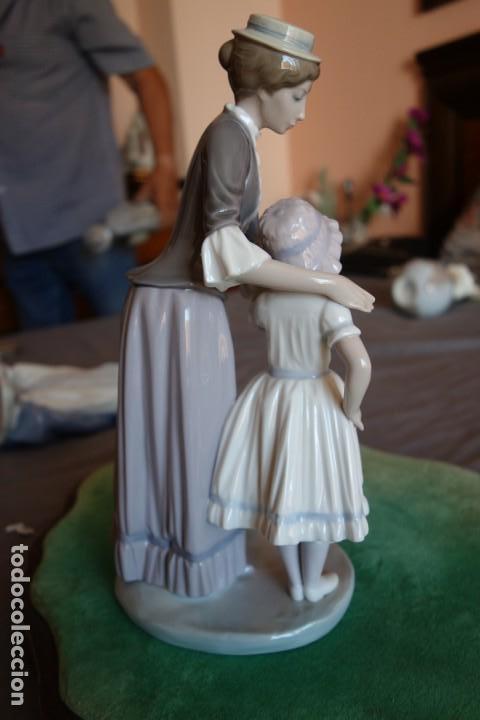 Antig&uuml;edades: Mi ni&ntilde;a, de LLADR&Oacute; - Foto 2