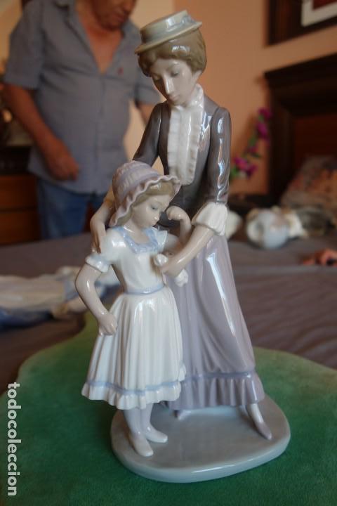 Antig&uuml;edades: Mi ni&ntilde;a, de LLADR&Oacute; - Foto 1