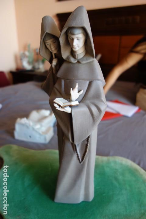 Antig&uuml;edades: Padres franciscanos de LLADRO. - Foto 2