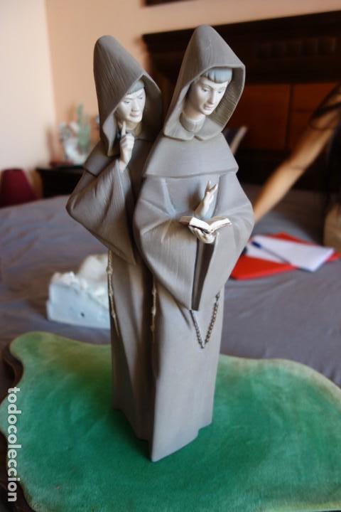 Antig&uuml;edades: Padres franciscanos de LLADRO. - Foto 1