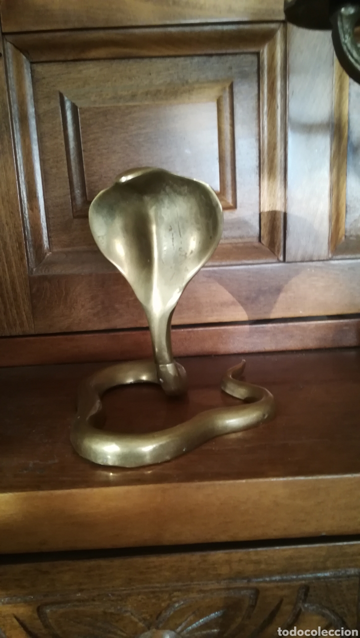 Antig&uuml;edades: Figura de bronce de cobra real - Foto 2