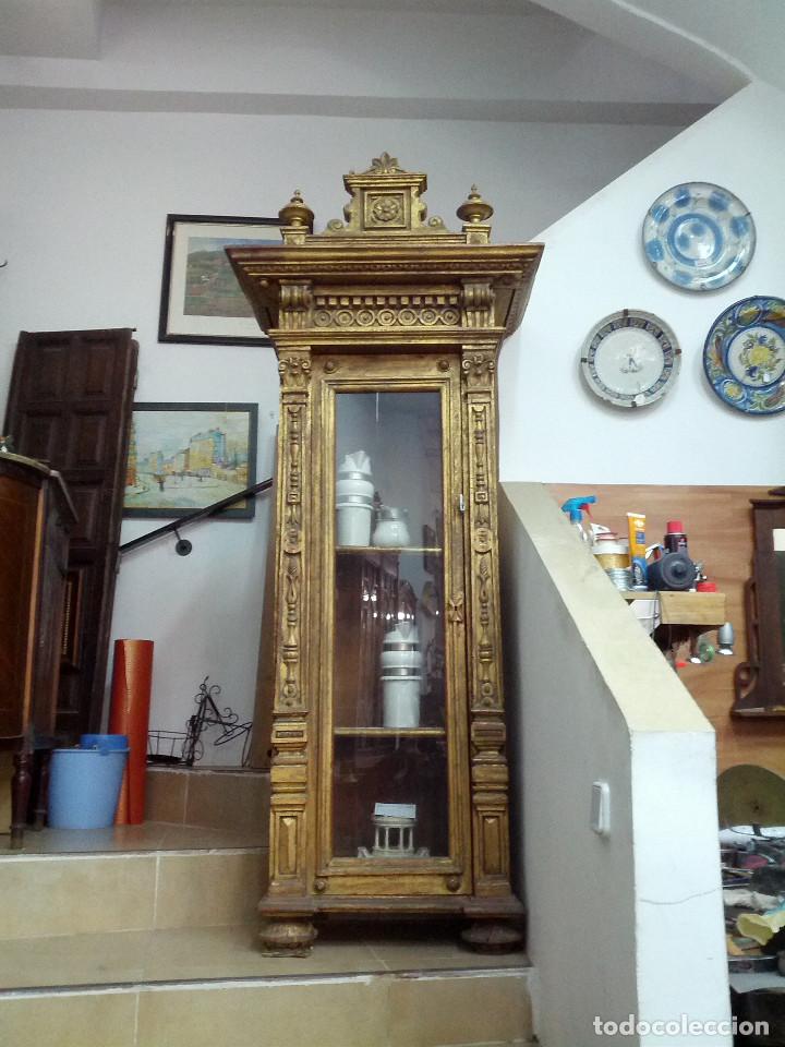 Antig&uuml;edades: VITRINA DE MADERA DORADA S.XIX - Foto 3