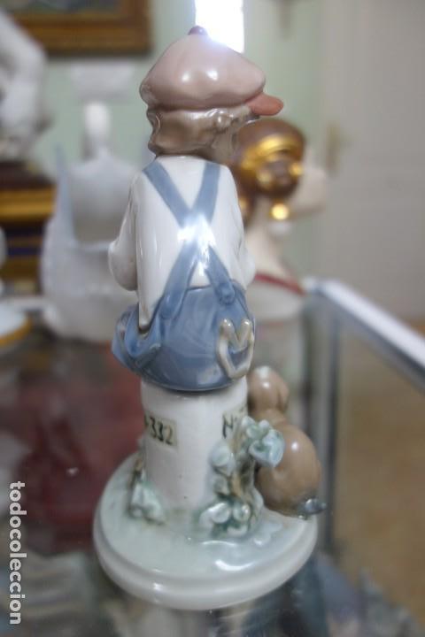 Antig&uuml;edades: El vagabundo y su perrito de LLADR&Oacute; . - Foto 3