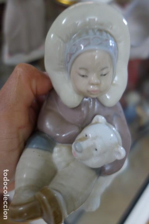 Antig&uuml;edades: Esquimal con su osito de LLADR&Oacute; . - Foto 5