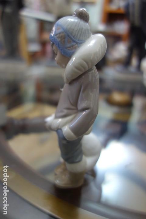 Antig&uuml;edades: Esquimal con osito de LLADR&Oacute; . - Foto 2