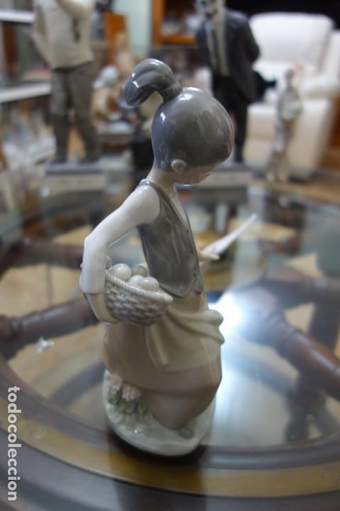 Antig&uuml;edades: La oca me persigue, de LLADRO perfecta - Foto 2
