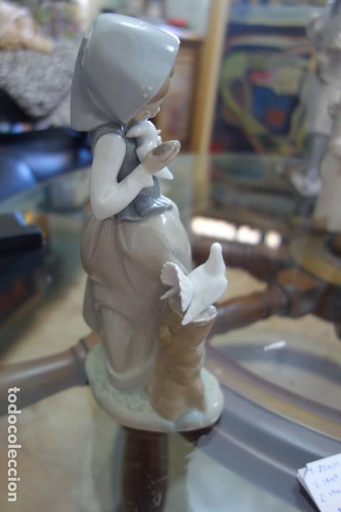 Antig&uuml;edades: Alimentando mis palomas de LLADRO DE LOS A&Ntilde;OS 70 - Foto 4