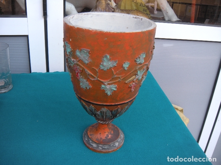 Antig&uuml;edades: COPA CON RELIEVES - Foto 1