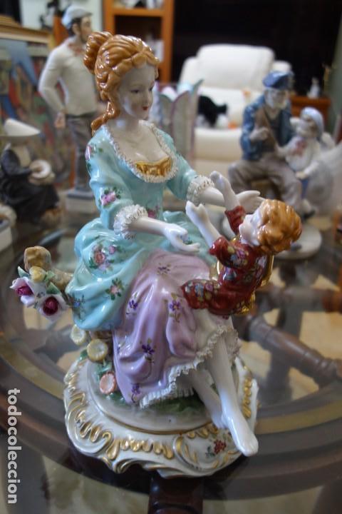 Antig&uuml;edades: Amor de madre, perfecta - Foto 1