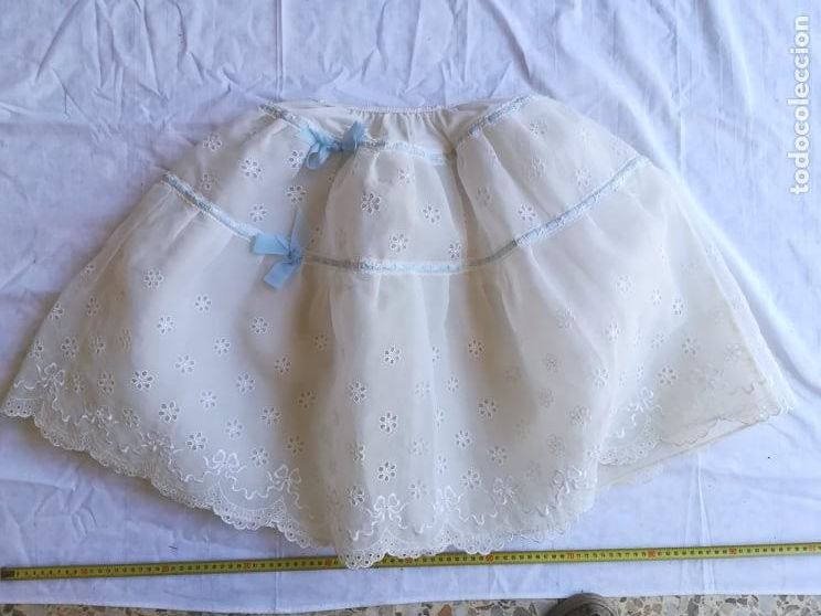 Antiguidades: enaguas can can estilo modernista