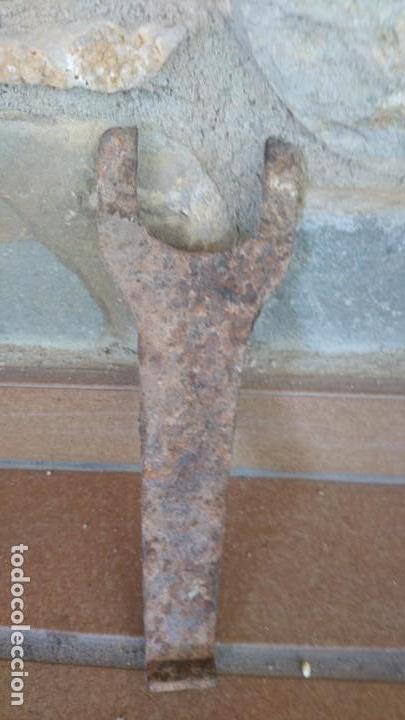 Antig&uuml;edades: Llave plana antigua - Foto 4
