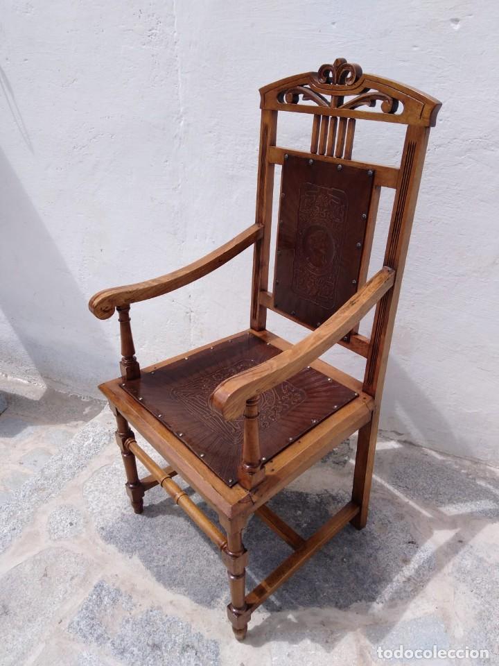 Antiquit&eacute;s: Antig&uuml;o sill&oacute;n trono