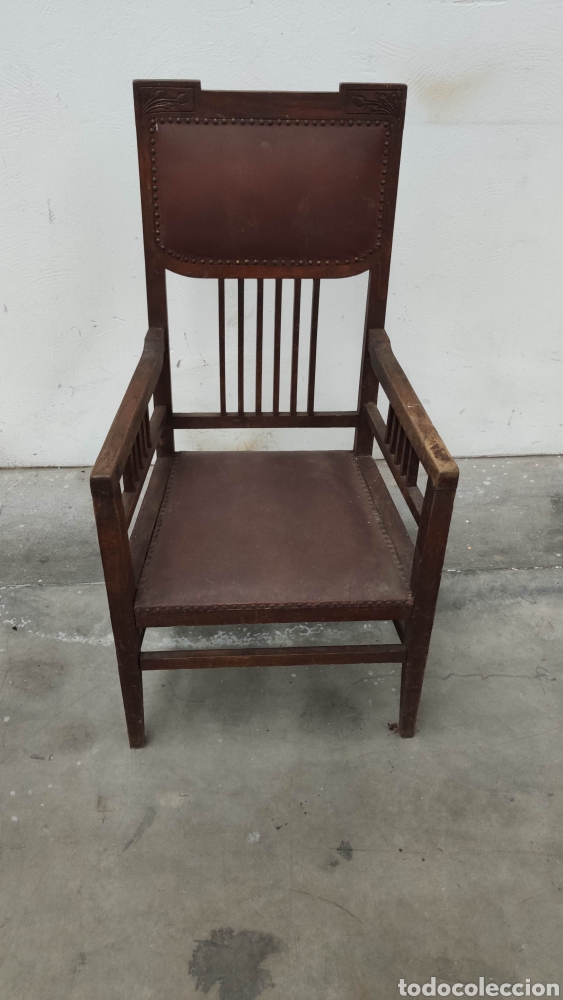 Antig&uuml;edades: SILL&Oacute;N FRAILERO DE MADERA - Foto 1