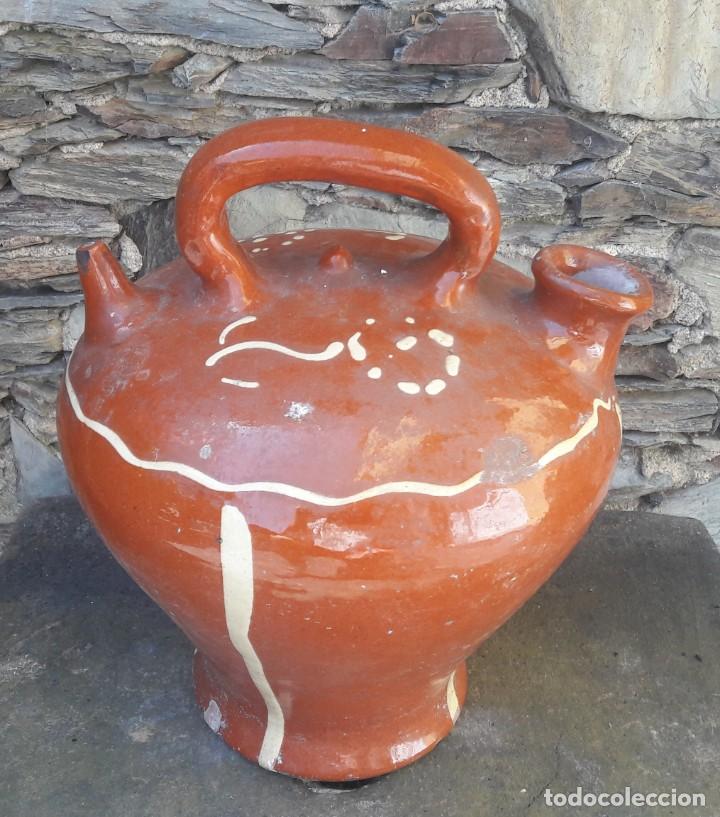 Antig&uuml;edades: Botijo cer&aacute;mica la Bisbal - Foto 1