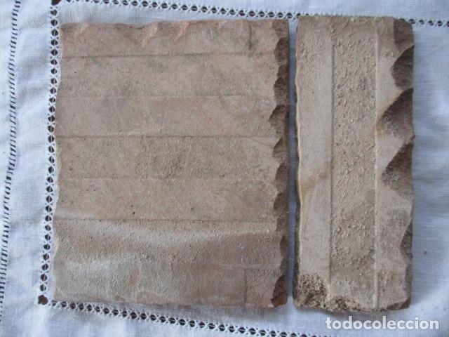 Antig&uuml;edades: Azulejo pintado Ramos Rejano - Foto 2
