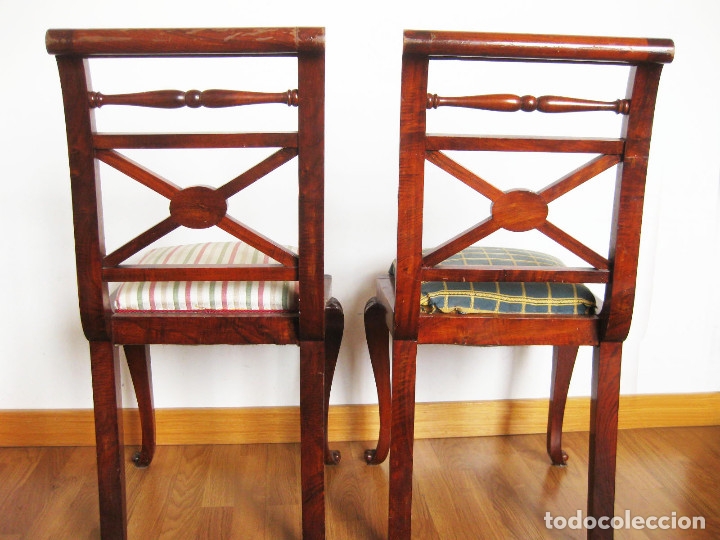 Antig&uuml;edades: PAREJA DE SILLAS DE MADERA MACIZA - Foto 9