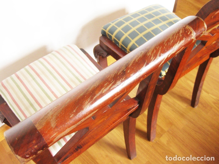 Antig&uuml;edades: PAREJA DE SILLAS DE MADERA MACIZA - Foto 10