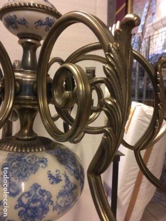 Antig&uuml;edades: Lampara plateada y porcelana - Foto 6