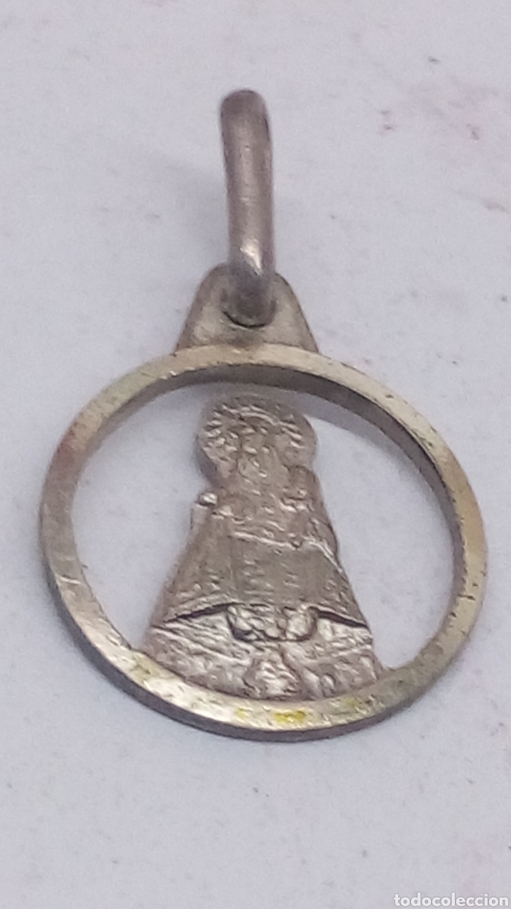 Antig&uuml;edades: Colgante de plata religioso - Foto 1
