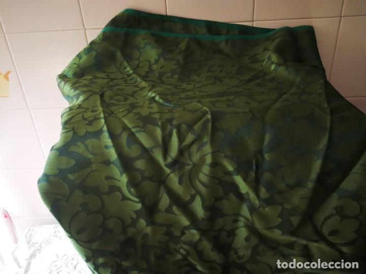 Antig&uuml;edades: PIEZA EN DAMASCO COLOR VERDE - Foto 3