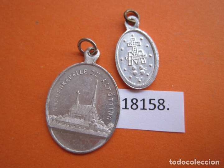 Antig&uuml;edades: medallas religiosas lote 2 - Foto 2