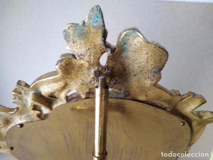 Antig&uuml;edades: Espejo de bronce de mesa 50x30ctms 3000gms - Foto 10