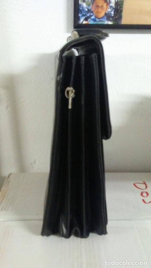 Antig&uuml;edades: CARTERA ANTIGUA PARA DOCUMENTOS (PIEL) - Foto 2