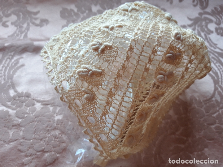 Antig&uuml;edades: Gorro bebe encaje antiguo - Foto 1