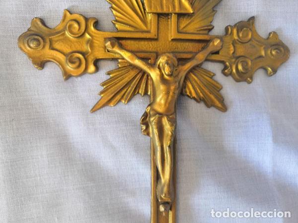 Antig&uuml;edades: ANTIGUO CRUCIFIJO DE BRONZE - Foto 2