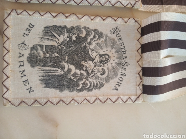 Antig&uuml;edades: Escapulario - Foto 1