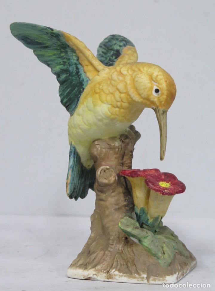 Antig&uuml;edades: PARAJO DE PORCELANA ORIENTAL