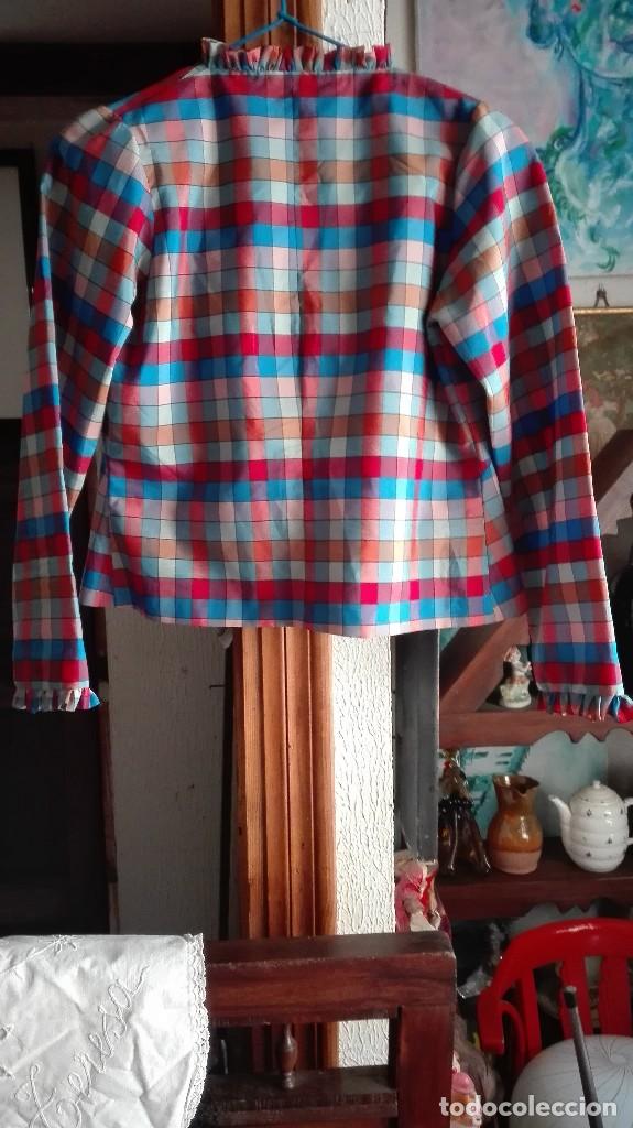 Antig&uuml;edades: Blusa d&eacute;cada de los 70 m&aacute;s o menos - Foto 4