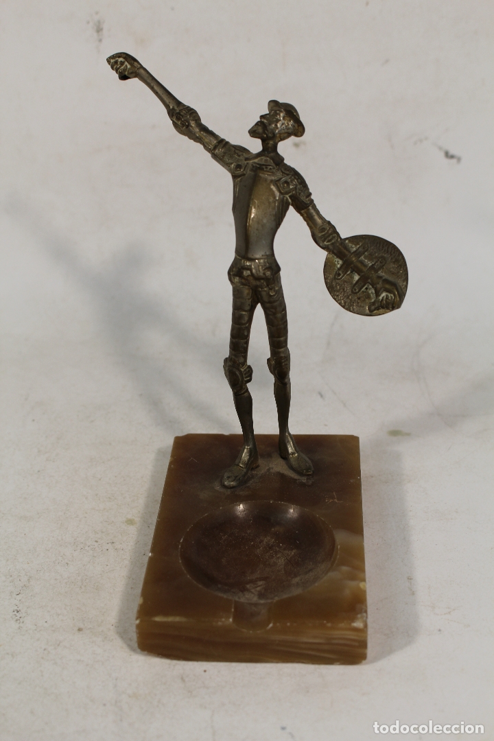 Antig&uuml;edades: cenicero quijote de bronce - Foto 3