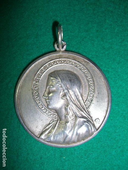 Antig&uuml;edades: MEDALLA VIRGEN MAR&Iacute;A , PLATA DE LEY. - Foto 1