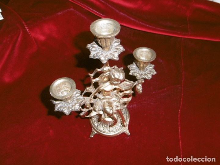 Antig&uuml;edades: FIGURA CANDELABRO 3 VELAS DE BRONCE. - Foto 4