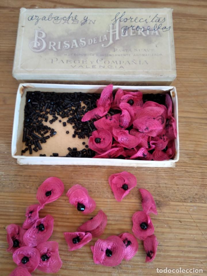 Antig&uuml;edades: CAJA CON FLORES Y AZABACHE - Foto 2