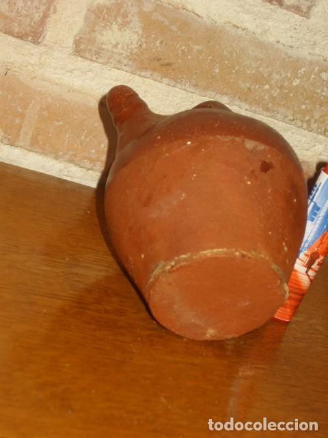 Antig&uuml;edades: PEQUE&Ntilde;O BOTIJO DE BARRO ESMALTADO. - Foto 3