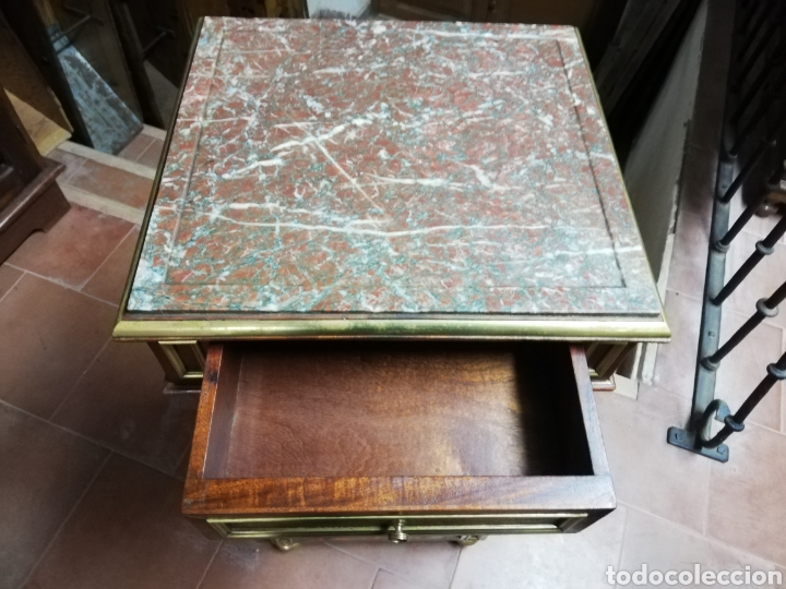 Antig&uuml;edades: Mesilla noche madera-bronce - Foto 2